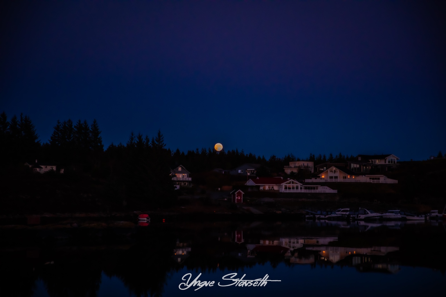 Landskapsfoto av Yngve Stavseth