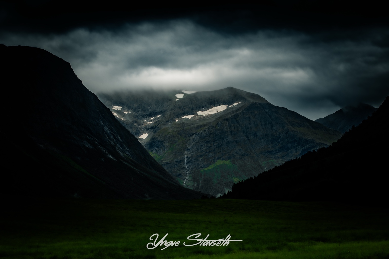 Landskapsfoto av Yngve Stavseth
